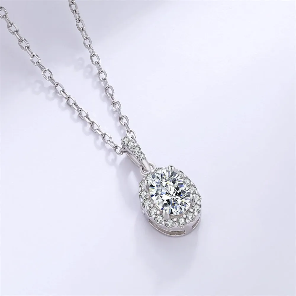 1.0 Carats VVS1 Moissanite Pendant Necklace for Women 0082