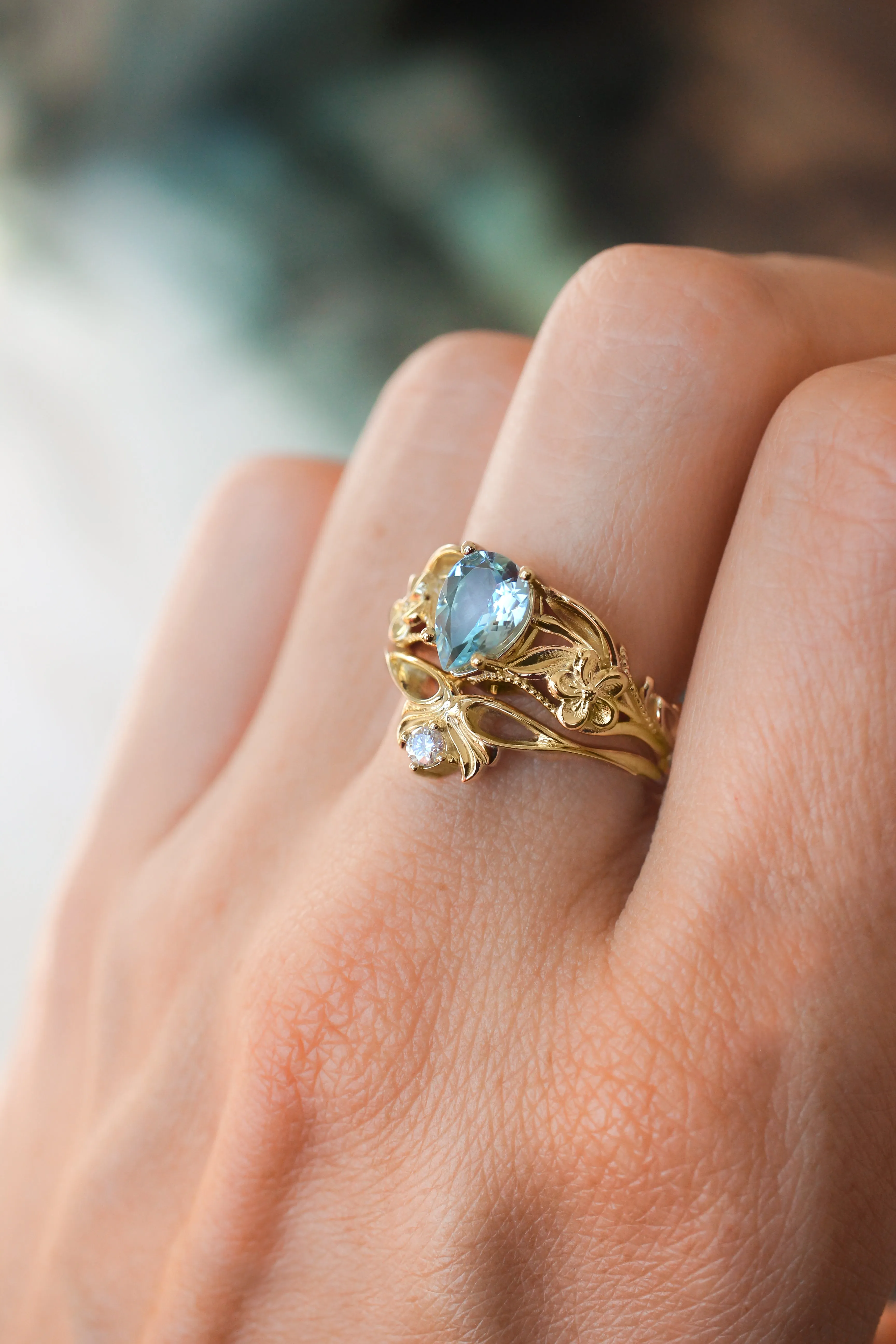 Aquamarine engagement ring, art nouveau ring / Eloise