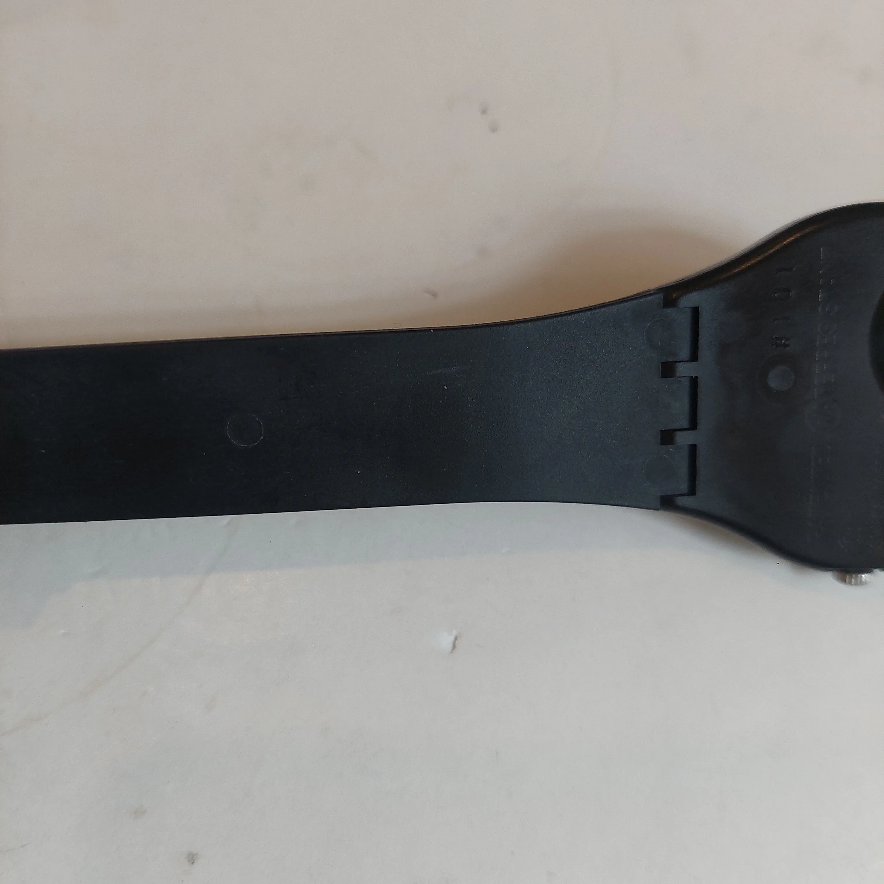 Swatch Black & White Round Dial Rubber Strap Watch  | Gently Used |